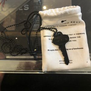 BRAND NEW NEVER WORN GIVING KEY NECKLACE